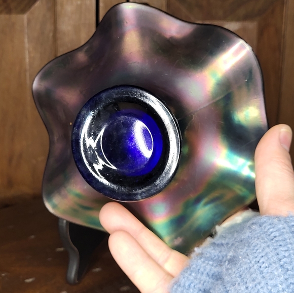 Fenton Carnival Glass Hat Bowl - Picture 6 of 13